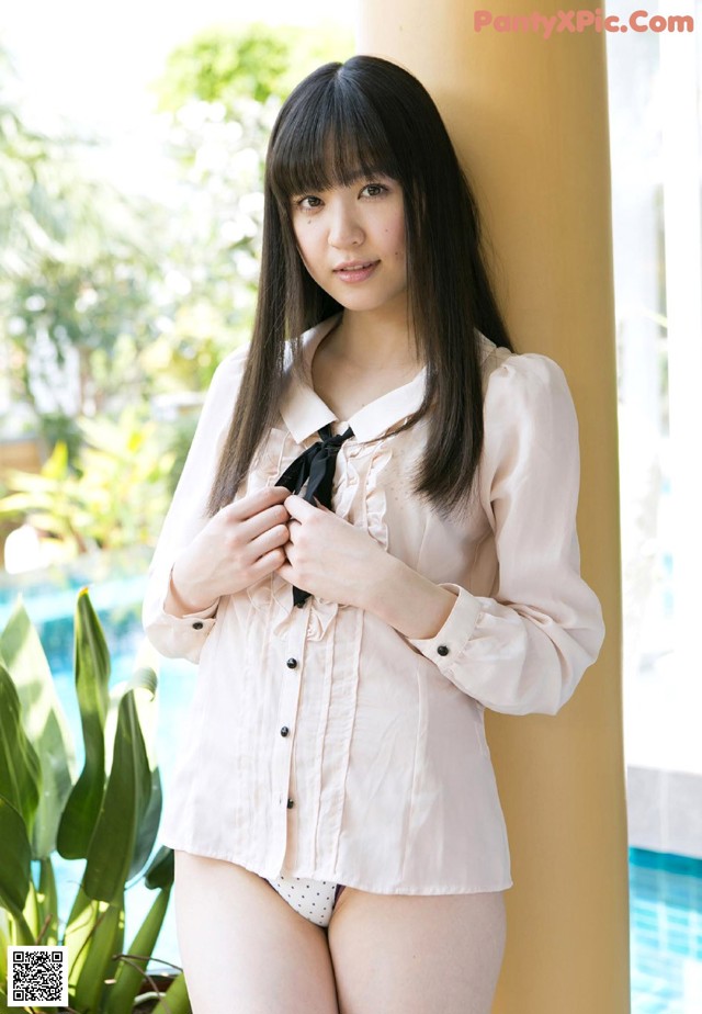Saki Funaoka - Asian Brazers Handjob